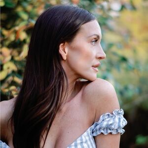 Meet your Posher, Jillian